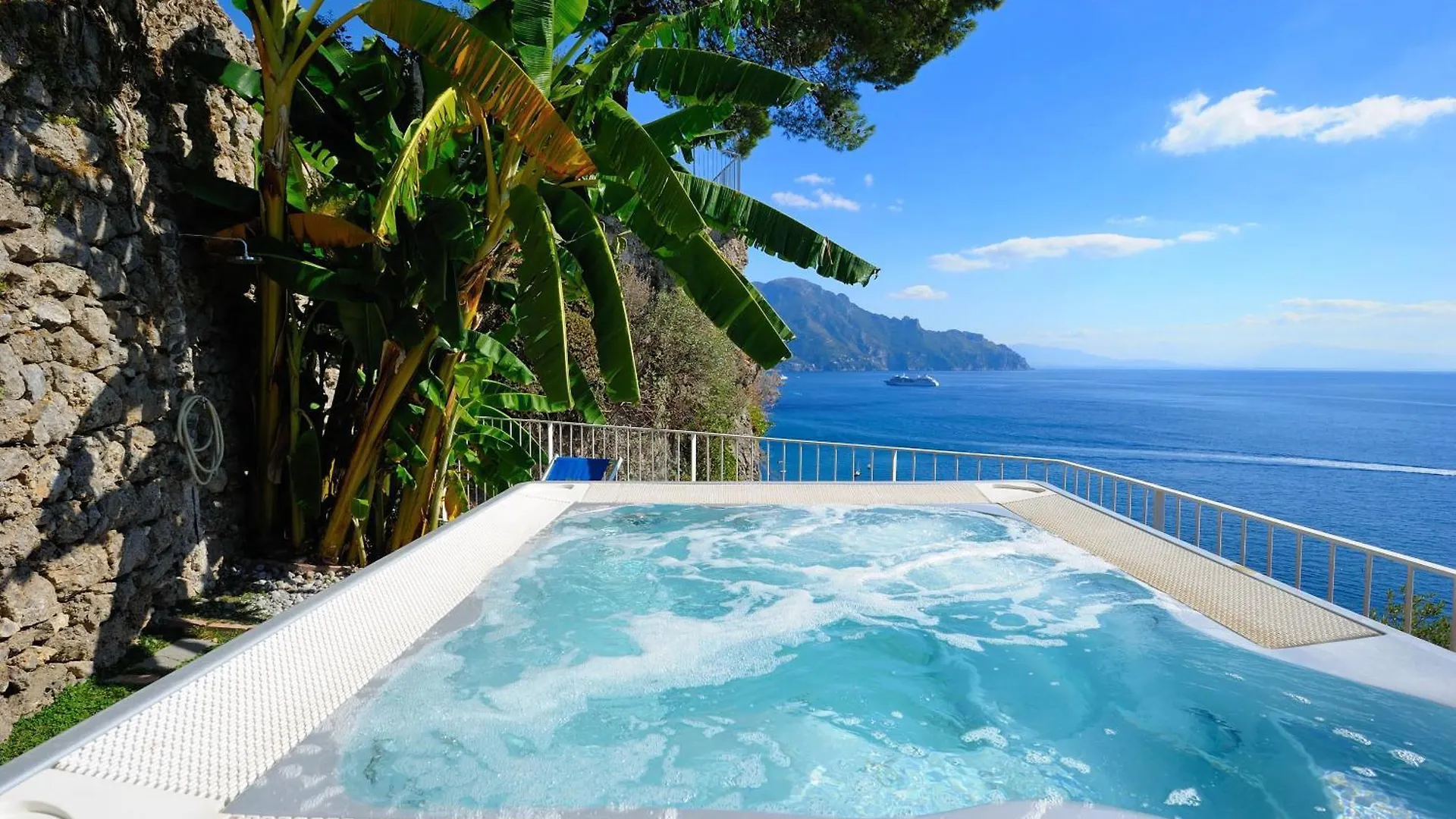 Villa Santa Maria - Luxury Sea View Rooms Amalfi Italia