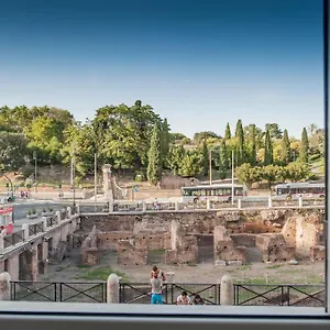 First Floor 2* Roma